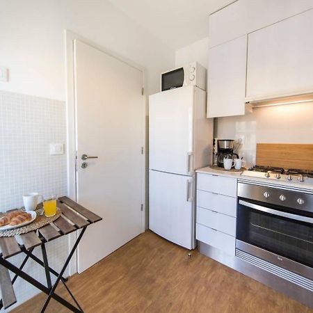 Comfortable Apartment In Campo Pequeno Lisboa Eksteriør bilde